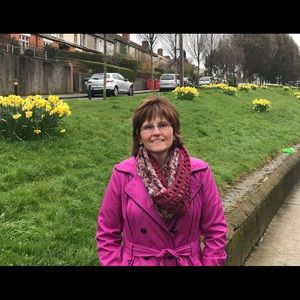 Meet your Posher, Joanie